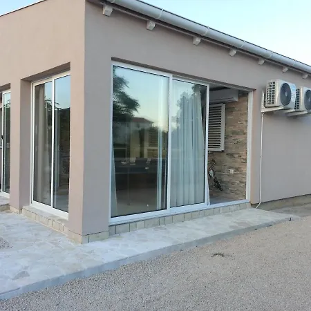 17694 Holiday home
